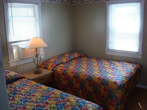 Four Winds Motel 2*